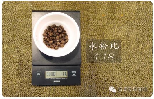 咖啡培训-称取咖啡豆